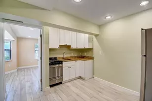 1316 Date Palm Dr, Lantana, FL 33462 - Photo 3