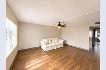 99 Flanders C, Delray Beach, FL 33484 - Photo 3