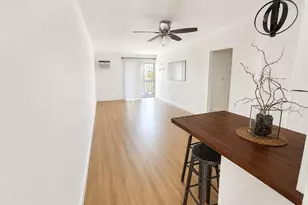 510 Lake Shore Dr, Lake Park, FL 33403 - Photo 1