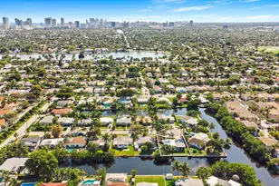 1175 Grant St, Hollywood, FL 33019 - Photo 25