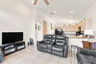 7778 NW 17th Pl, Pembroke Pines, FL 33024 - Photo 21