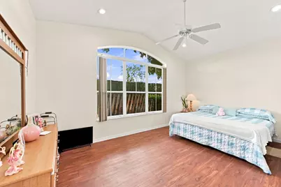 7778 NW 17th Place, Pembroke Pines, FL 33024 - Photo 11