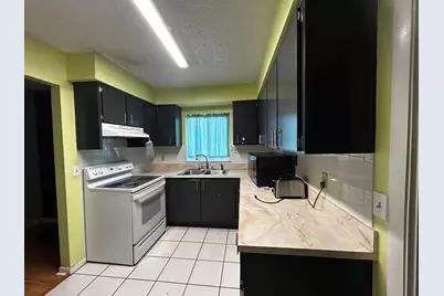 793 SW Dorchester Street, Port Saint Lucie, FL 34983 - Photo 13