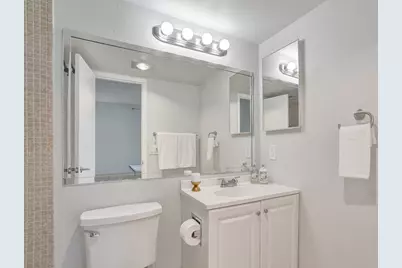 566 Fanshaw N, Boca Raton, FL 33434 - Photo 21