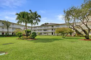 566 Fanshaw N, Boca Raton, FL 33434 - Photo 27