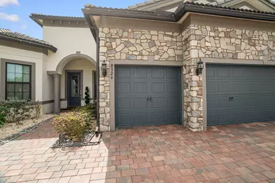 8324 Pedigree Circle, Lake Worth, FL 33467 - Photo 5