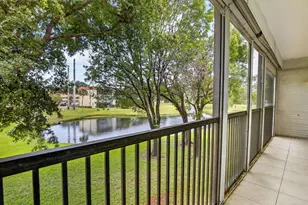 250 S Hollybrook Terrace, Pembroke Pines, FL 33025 - Photo 1