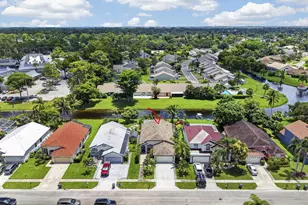 716 Lake Wellington Dr, Wellington, FL 33414 - Photo 47