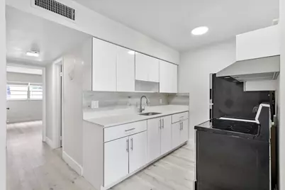 1638 Plunkett Street #9, Hollywood, FL 33020 - Photo 13