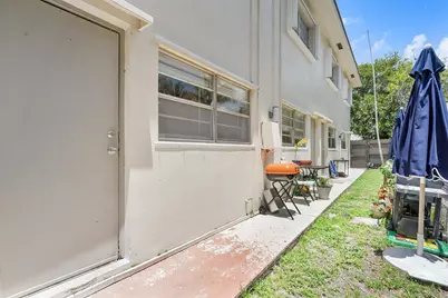 1638 Plunkett Street #9, Hollywood, FL 33020 - Photo 19
