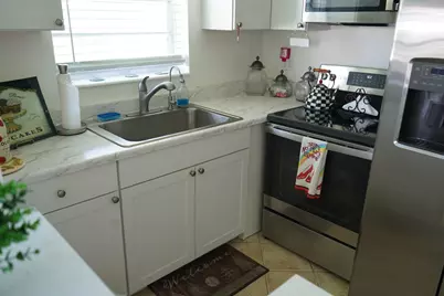 97 Berkshire E, West Palm Beach, FL 33417 - Photo 35