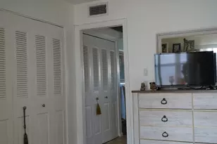 97 Berkshire E, West Palm Beach, FL 33417 - Photo 19