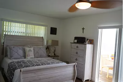 97 Berkshire E, West Palm Beach, FL 33417 - Photo 15