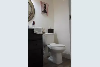 97 Berkshire E, West Palm Beach, FL 33417 - Photo 9