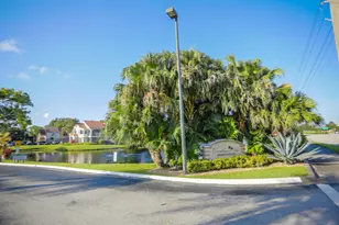 815 W Boynton Beach Blvd, Boynton Beach, FL 33426 - Photo 27
