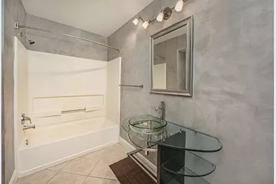 815 W Boynton Beach Boulevard #1-203, Boynton Beach, FL 33426 - Photo 15