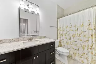 5871 Kelsey Ln, Tamarac, FL 33321 - Photo 21