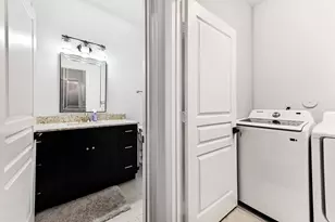 5871 Kelsey Ln, Tamarac, FL 33321 - Photo 17