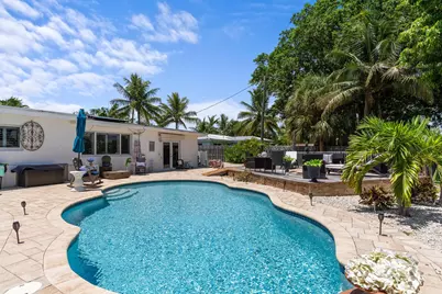874 NW 2nd Avenue, Boca Raton, FL 33432 - Photo 25