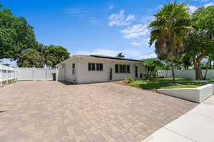 874 NW 2nd Ave, Boca Raton, FL 33432 - Photo 29