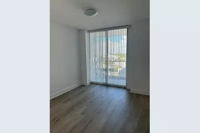 1250 S Miami Avenue #1613, Miami, FL 33130 - Photo 3