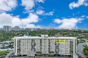 401 Golden Isles Dr, Hallandale Beach, FL 33009 - Photo 25