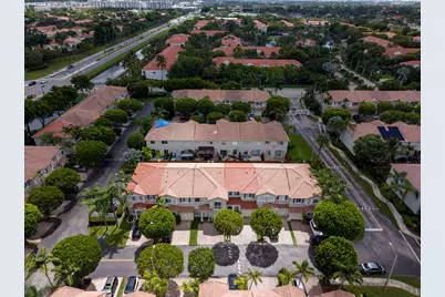 5733 NW 112th Place, Doral, FL 33178 - Photo 35
