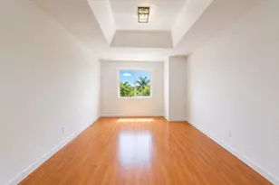 5733 NW 112th Pl, Doral, FL 33178 - Photo 17