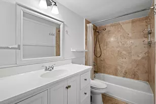 620 NE 12th Ave, Hallandale Beach, FL 33009 - Photo 15
