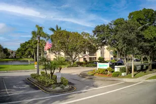 4161 Coral Tree Cir, Coconut Creek, FL 33073 - Photo 19