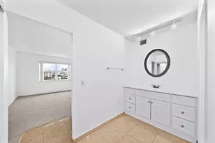401 Golden Isles Dr, Hallandale Beach, FL 33009 - Photo 15