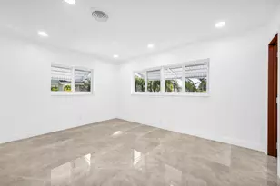 461 NE 44th St, Boca Raton, FL 33431 - Photo 13