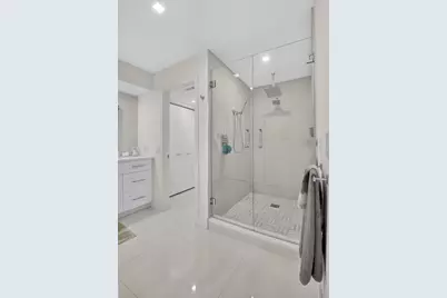 7809 Lakeside Boulevard #G205, Boca Raton, FL 33434 - Photo 13