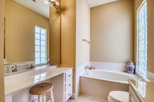 8907 Oldham Way, Palm Beach Gardens, FL 33412 - Photo 21