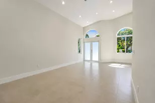 261 SW 178th Way, Pembroke Pines, FL 33029 - Photo 13