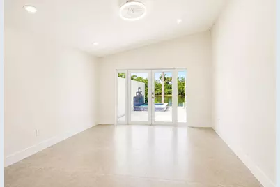 261 SW 178th Way, Pembroke Pines, FL 33029 - Photo 23