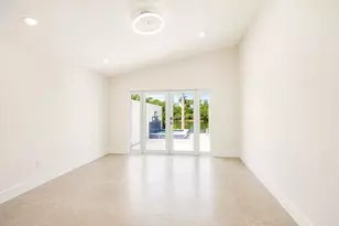 261 SW 178th Way, Pembroke Pines, FL 33029 - Photo 23