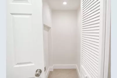 261 SW 178th Way, Pembroke Pines, FL 33029 - Photo 39
