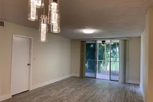 250 Jacaranda Dr, Plantation, FL 33324 - Photo 5