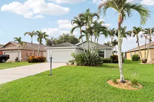2696 SW Marquis Terrace, Stuart, FL 34997 - Photo 3