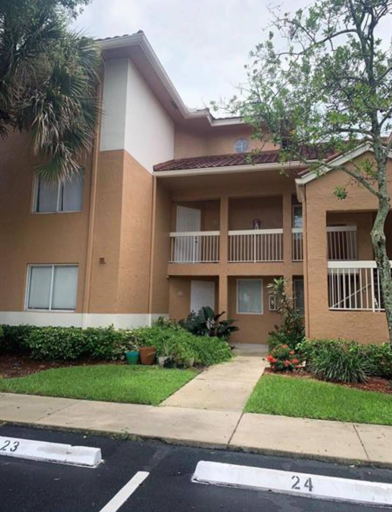 832 NW 92nd Ave - 832 NW 92nd Ave, Plantation, FL 33324 Luxury Property | Jose Angel Pina