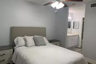 832 NW 92nd Ave, Plantation, FL 33324 - Photo 15