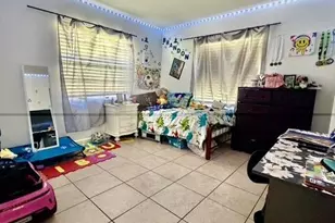 419 Glenwood Dr, West Palm Beach, FL 33415 - Photo 9