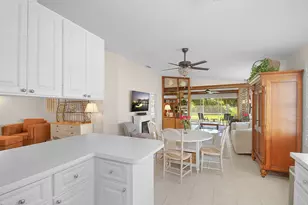 8016 SE Peppercorn Ct, Hobe Sound, FL 33455 - Photo 7