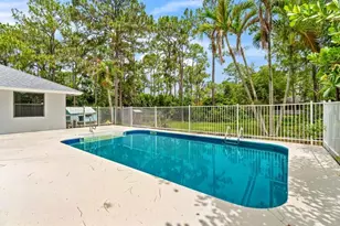 12689 68th St N, The Acreage, FL 33412 - Photo 3