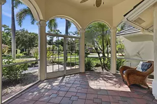 533 Cypress Green Cir, Wellington, FL 33414 - Photo 3