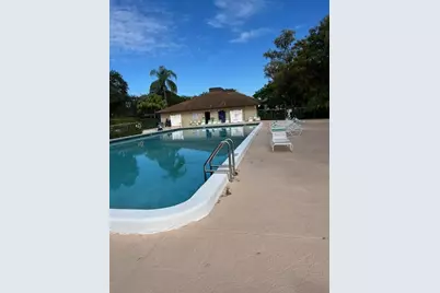 7860 NW 50th Street #301, Lauderhill, FL 33351 - Photo 27
