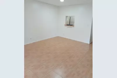 7860 NW 50th Street #301, Lauderhill, FL 33351 - Photo 9