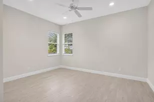 1571 SW Hunnicut Ave, Port Saint Lucie, FL 34953 - Photo 15