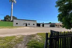 845 NW 144th St, Miami, FL 33168 - Photo 13